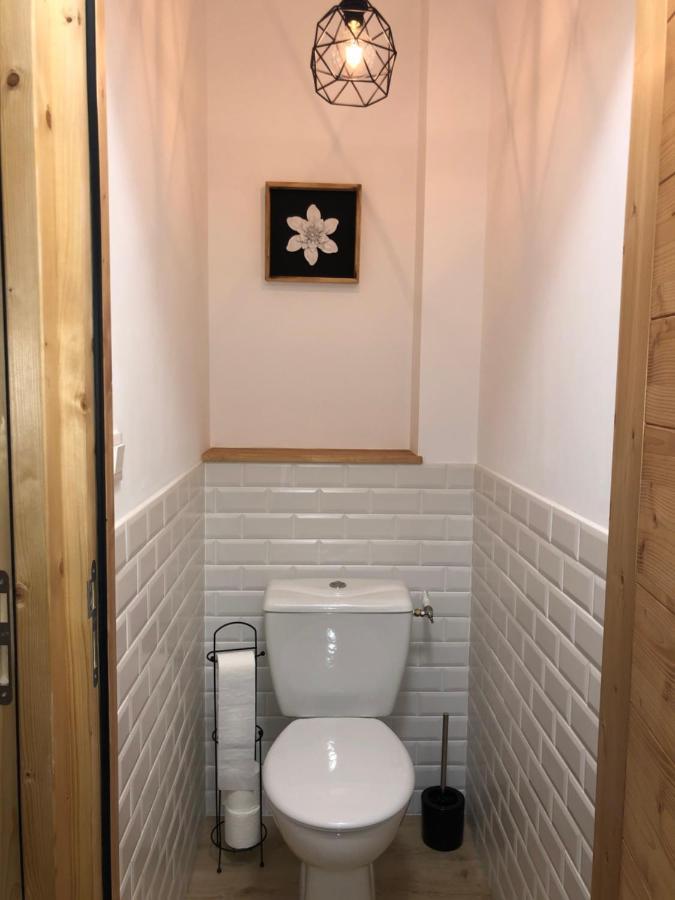 La Maison De La Montagne Le Bourg-dʼOisans Exteriör bild