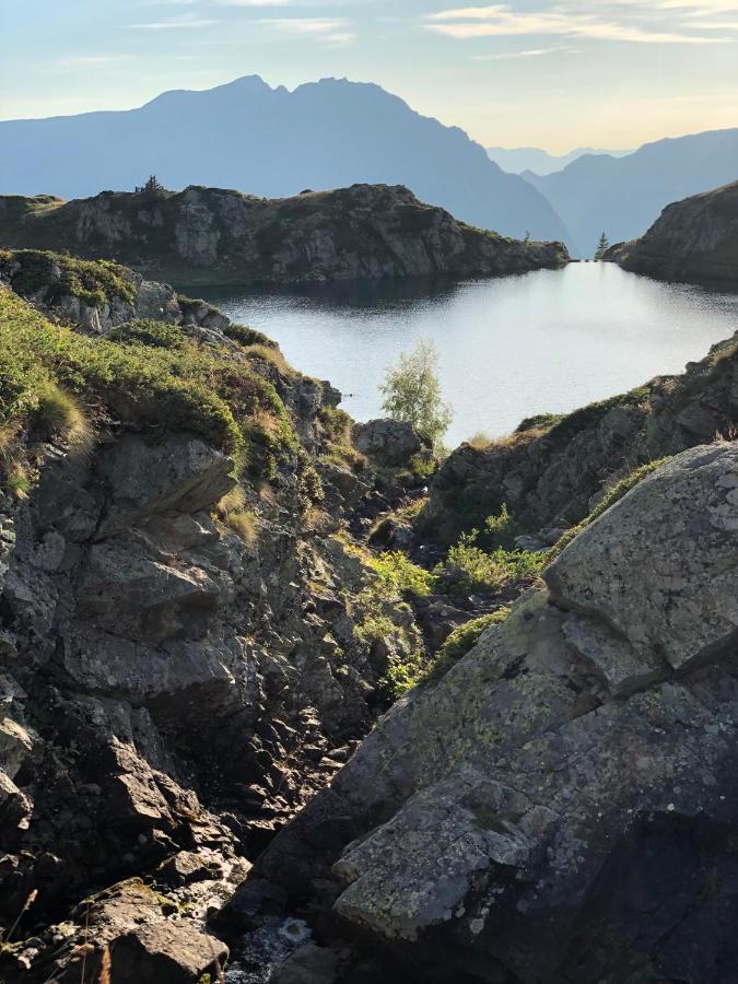 La Maison De La Montagne Le Bourg-dʼOisans Exteriör bild